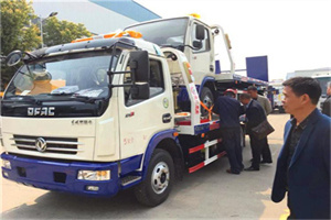 沁阳汽车道路救援拖车价格